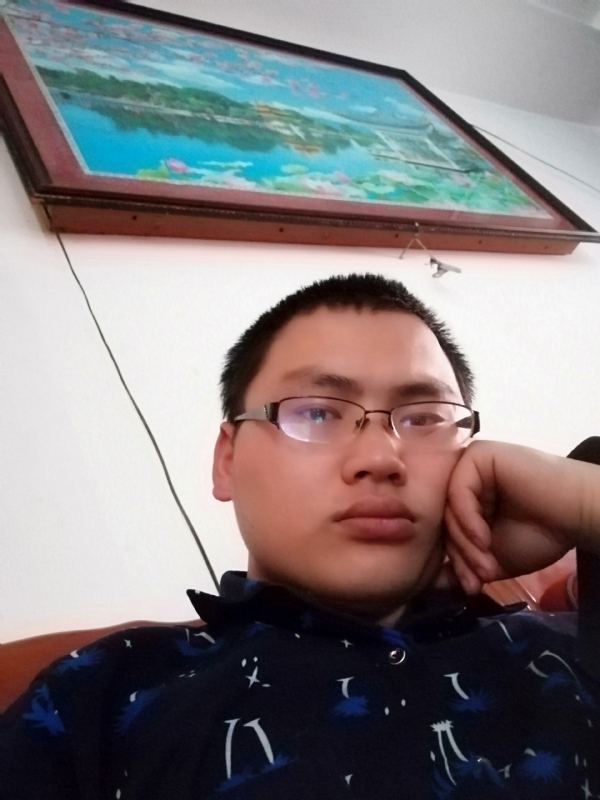 90男孩的第一张照片--上杭相亲网