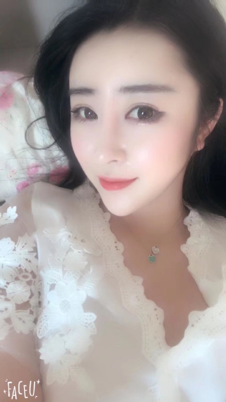 宝宝的第一张照片--上杭相亲网