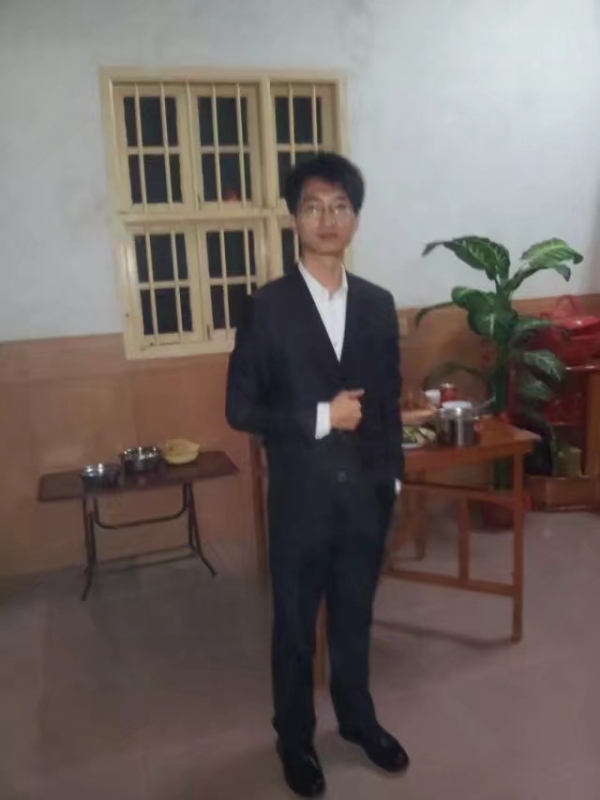 潇湘剑雨的第一张照片--上杭相亲网