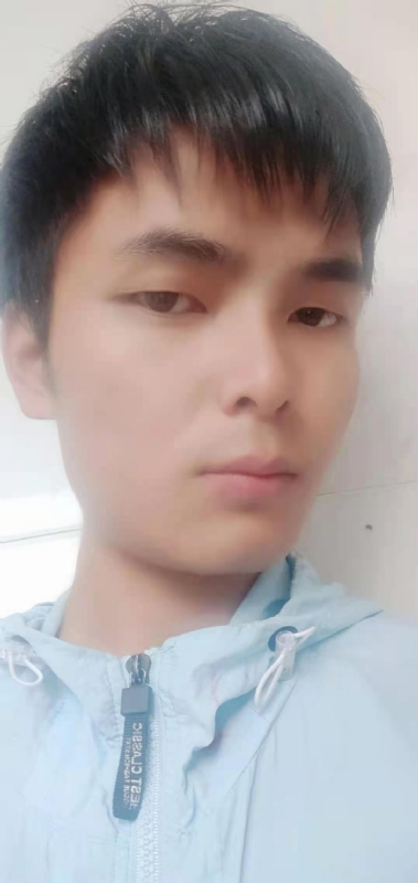 安静的男生的第一张照片--上杭相亲网