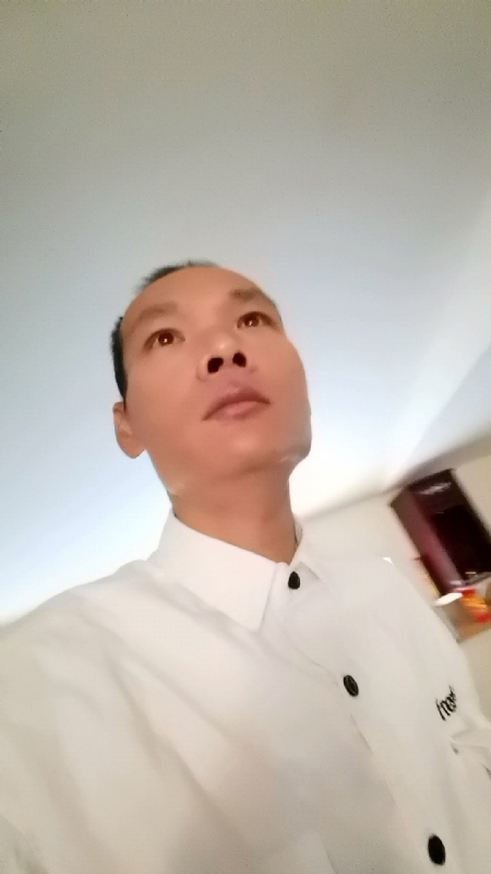 只影向谁去的第五张照片--上杭相亲网