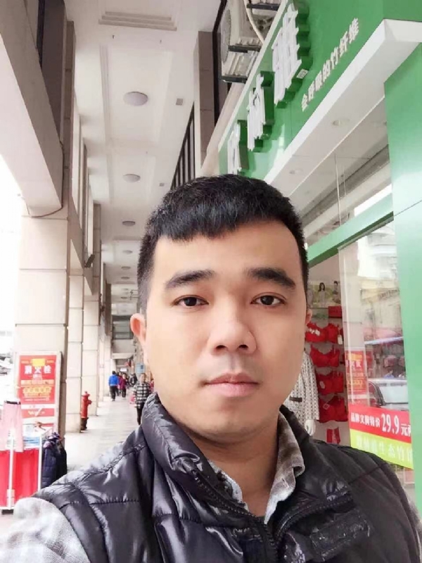 小小怪兽的第一张照片--上杭相亲网