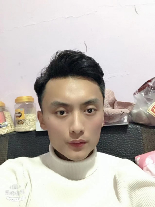 独孤一人的第一张照片--上杭相亲网
