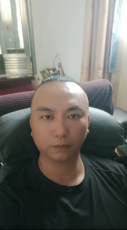 施逸森的第一张照片--上杭相亲网