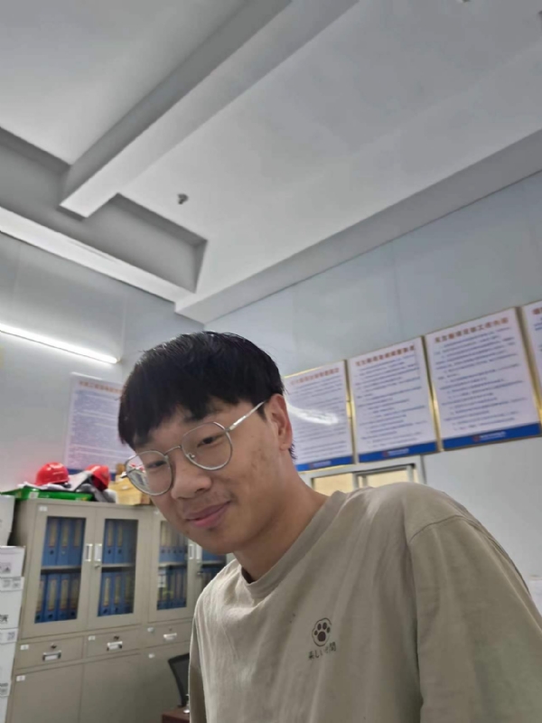 牛子弟的第一张照片--上杭相亲网