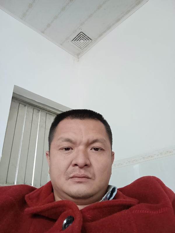 兰成龙的第一张照片--上杭相亲网