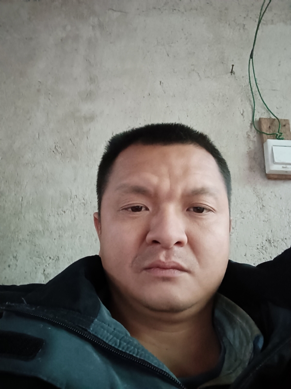 兰成龙的第二张照片--上杭相亲网
