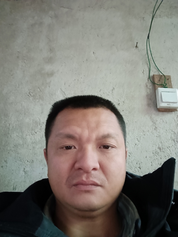 兰成龙的第三张照片--上杭相亲网