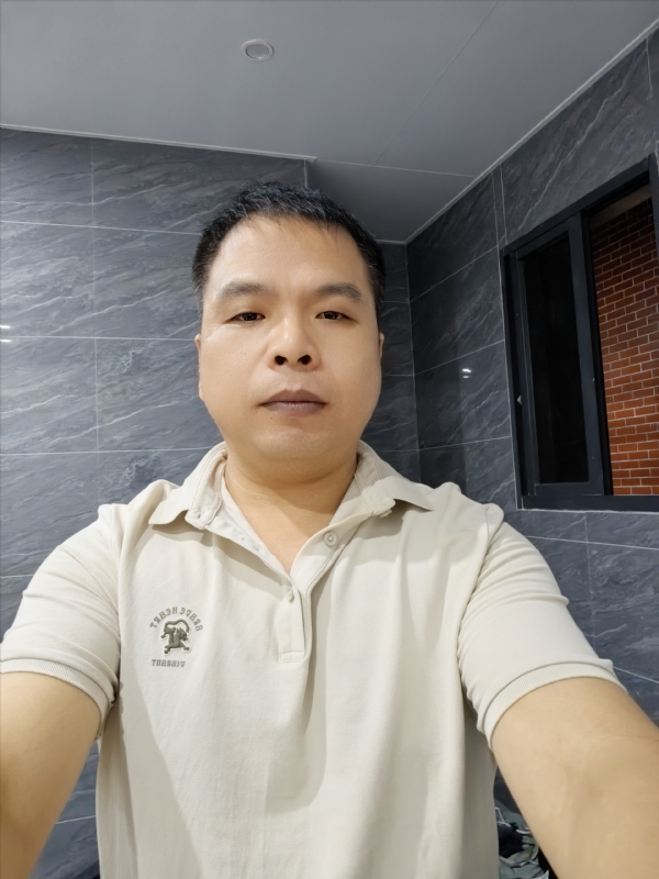 刘两水的第一张照片--上杭相亲网